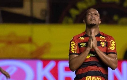 Vitória acerta contratação do atacante Rodrigão, ex-Bahia