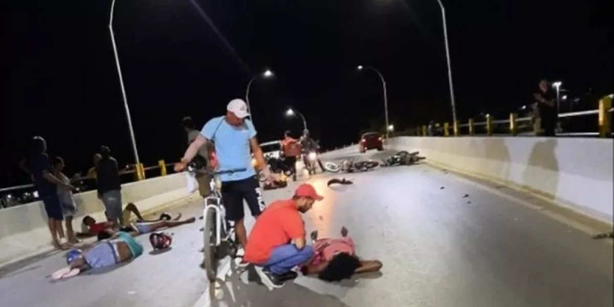 Motorista invade contramão e atinge quatro pessoas em ponte de Barreiras