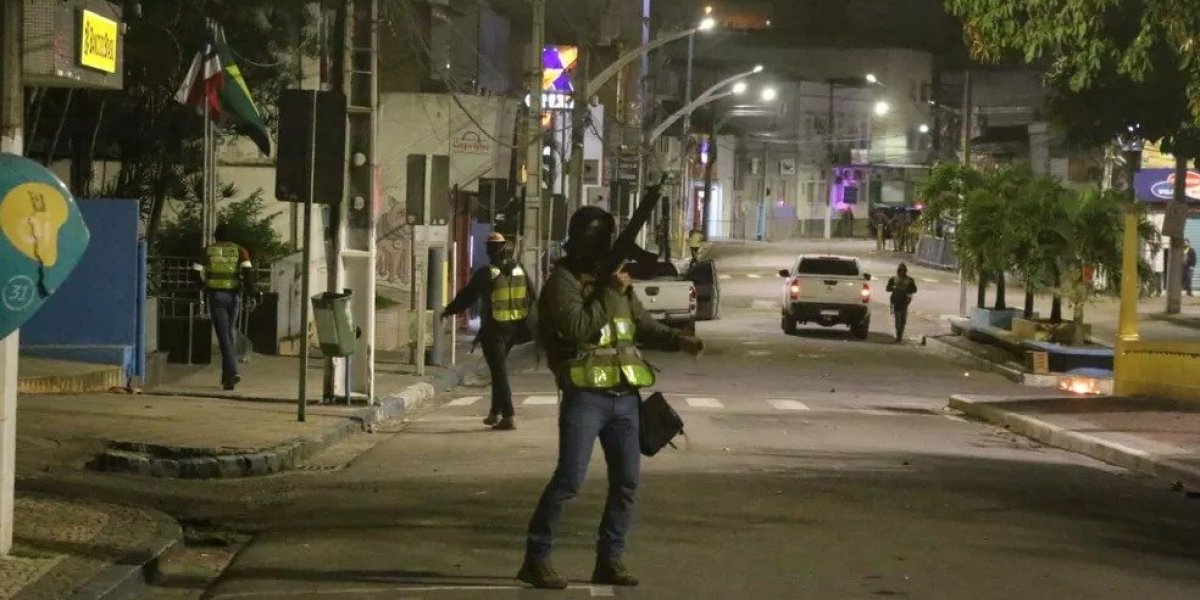 Polícia faz treinamento contra ataques a bancos em Jacobina