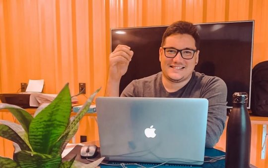 Bahia recebe 1ª edição da Literatur com assinatura do escritor Edgard Abbehusen