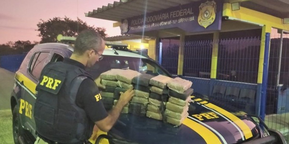 Homem é preso com 32,7 Kg de cloridrato de cocaína em Senhor do Bonfim