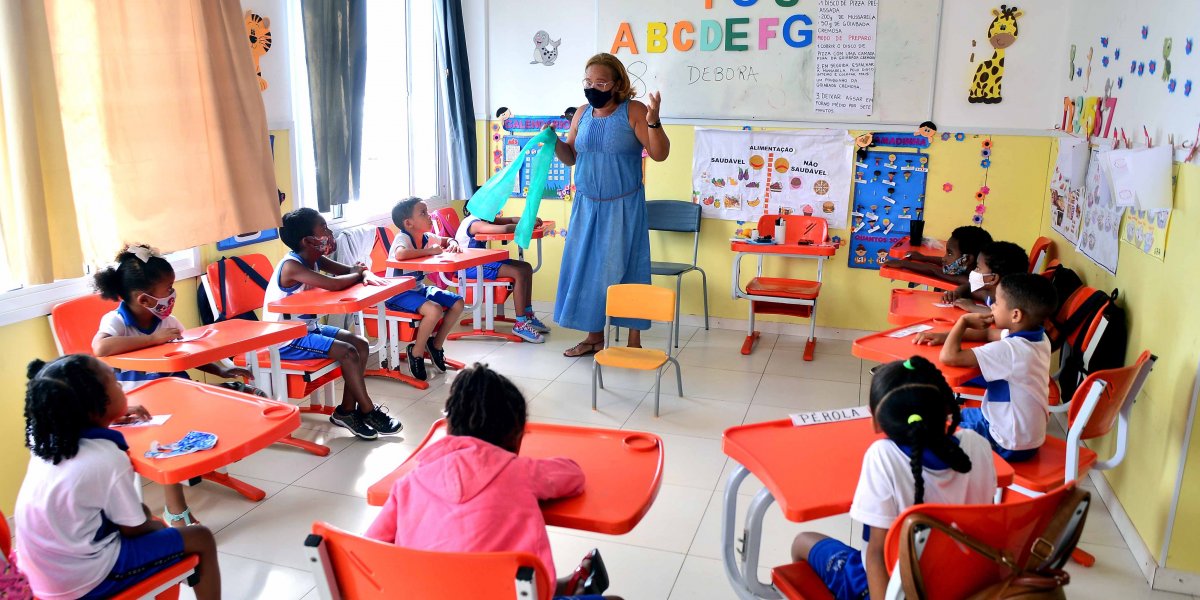 Prefeitura de Salvador informa que escolas municipais funcionarão nesta segunda