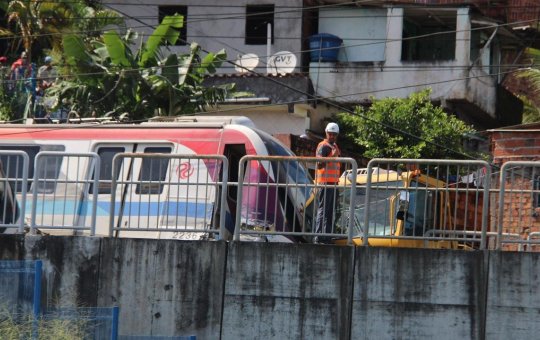 Batida de trem do metrô de Salvador não deixou feridos, diz CCR
