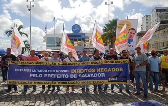 Servidores municipais anunciam paralisação de até 72h em Salvador