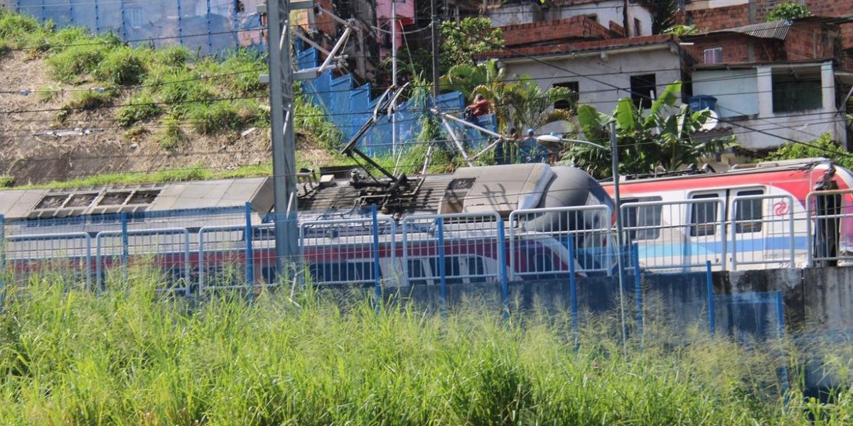 Batida do metrô deixa seis feridos, informa Secretaria de Saúde de Salvador