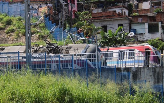 Após batida, estações de metrô de Salvador devem voltar a operar no sábado (4)
