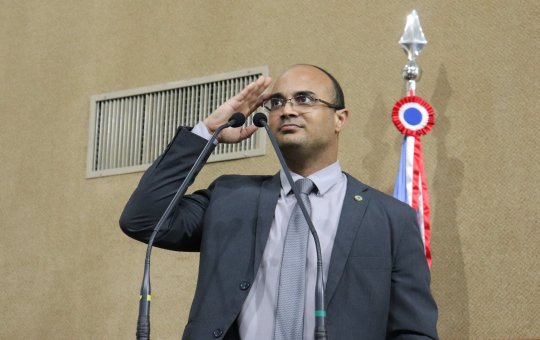 "Aberração jurídica", diz Alden após aprovação de lei contra a LGBTfobia na Alba