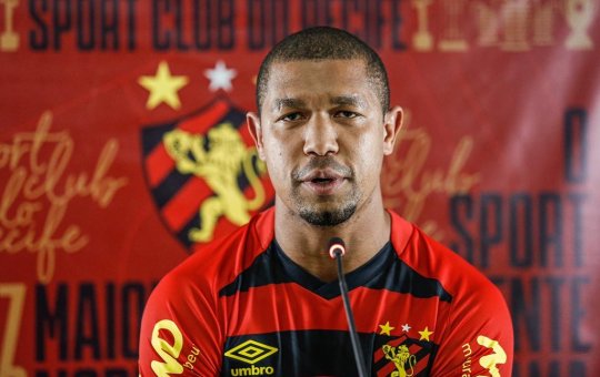 “Rodrigão não vai para o jogo domingo”, diz presidente do Vitória Fábio Mota 