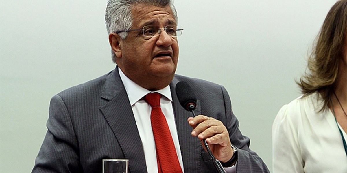 Deputado Bacelar é diagnosticado com Covid-19