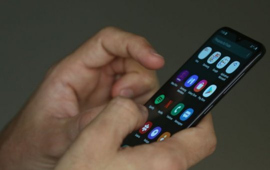 Anatel autoriza bloqueio de chamadas feitas por robôs