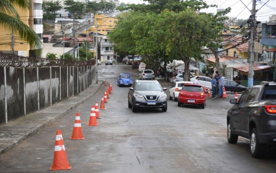 Prefeitura inicia duplicação de via na Estrada do Curralinho