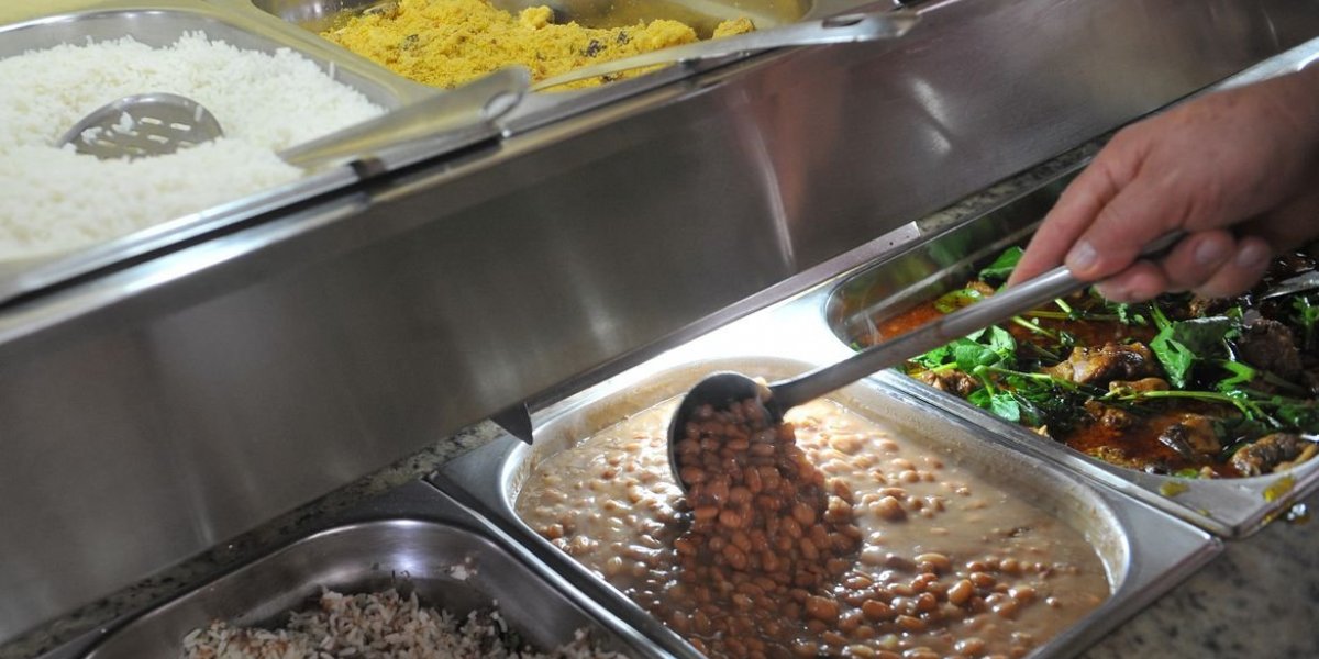 População em situação de rua de SP terá comida grátis até dezembro