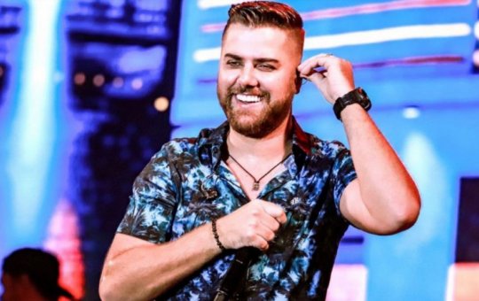 Cantor Zé Neto faz uso de morfina para aliviar dores na costela