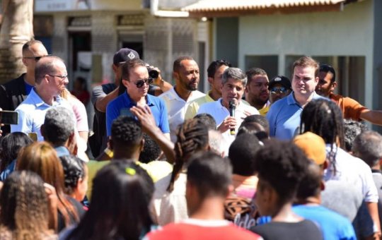 Em Cairu, ACM Neto promete construir hospital regional no Baixo Sul