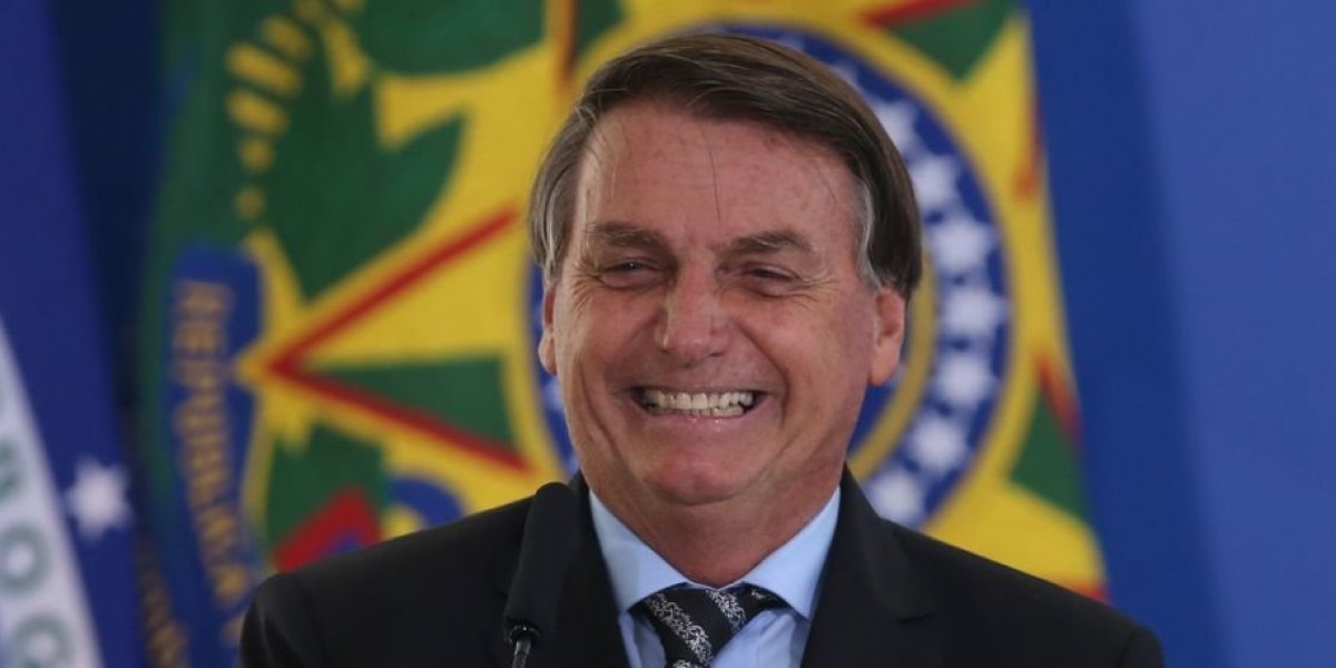 Bolsonaro chega aos Estados Unidos para participar de Cúpula das Américas