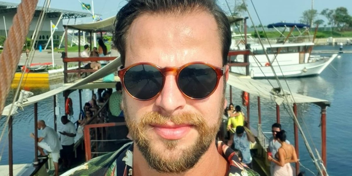 Gustavo Marsengo admite que recebeu informações de fora da casa, durante o BBB