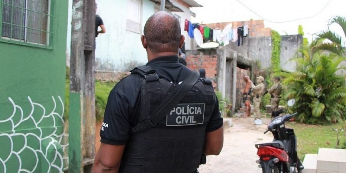Bahia: Polícia Civil cumpre mandados em operação contra o tráfico de drogas