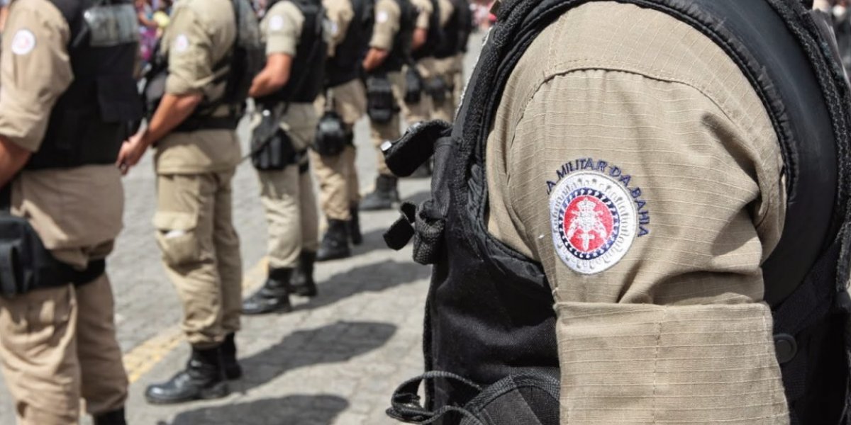 Dupla é presa após usar pistola falsa em assalto no bairro de Vista Alegre