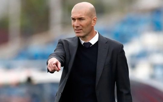 Zidane será o técnico do PSG na próxima temporada, crava rádio