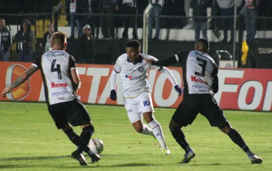Mais um triunfo! Bahia vence o Operário fora de casa pela Série B