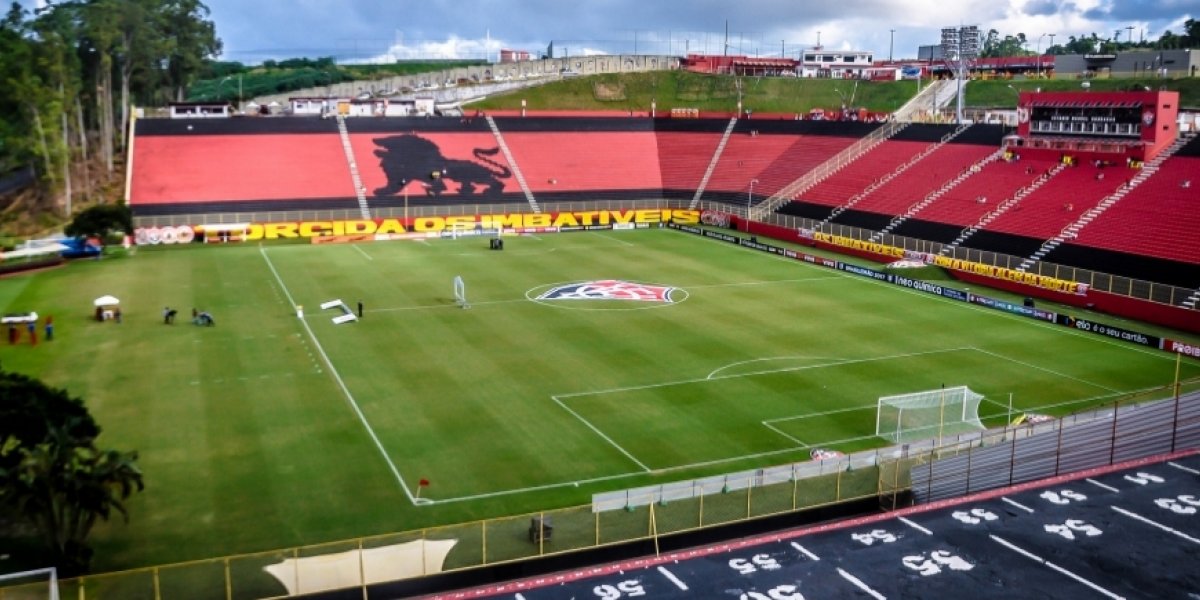 Após assembleia, sócios do Vitória aprovam fim dos conselheiros vitalícios