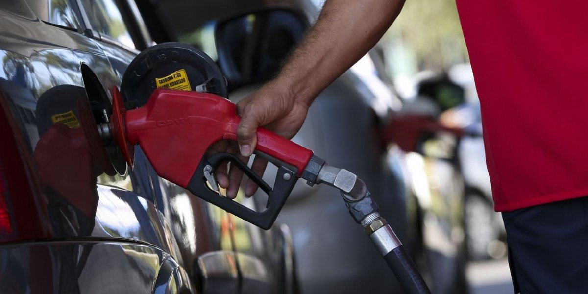 Bahia tem a gasolina mais cara do país após privatização de refinaria
