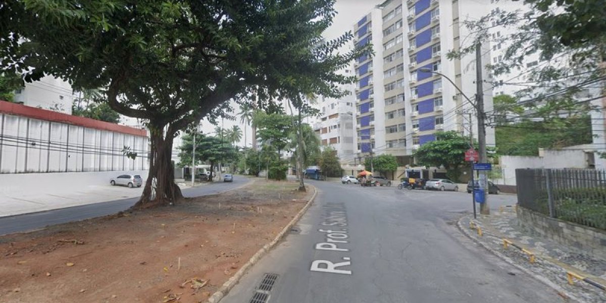 Obra da prefeitura tem causado transtorno em moradores da área nobre de Salvador