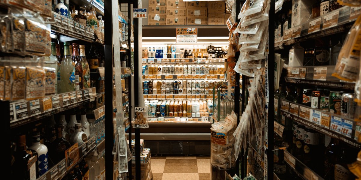 Supermercado é roubado no bairro do Chame-Chame, em Salvador