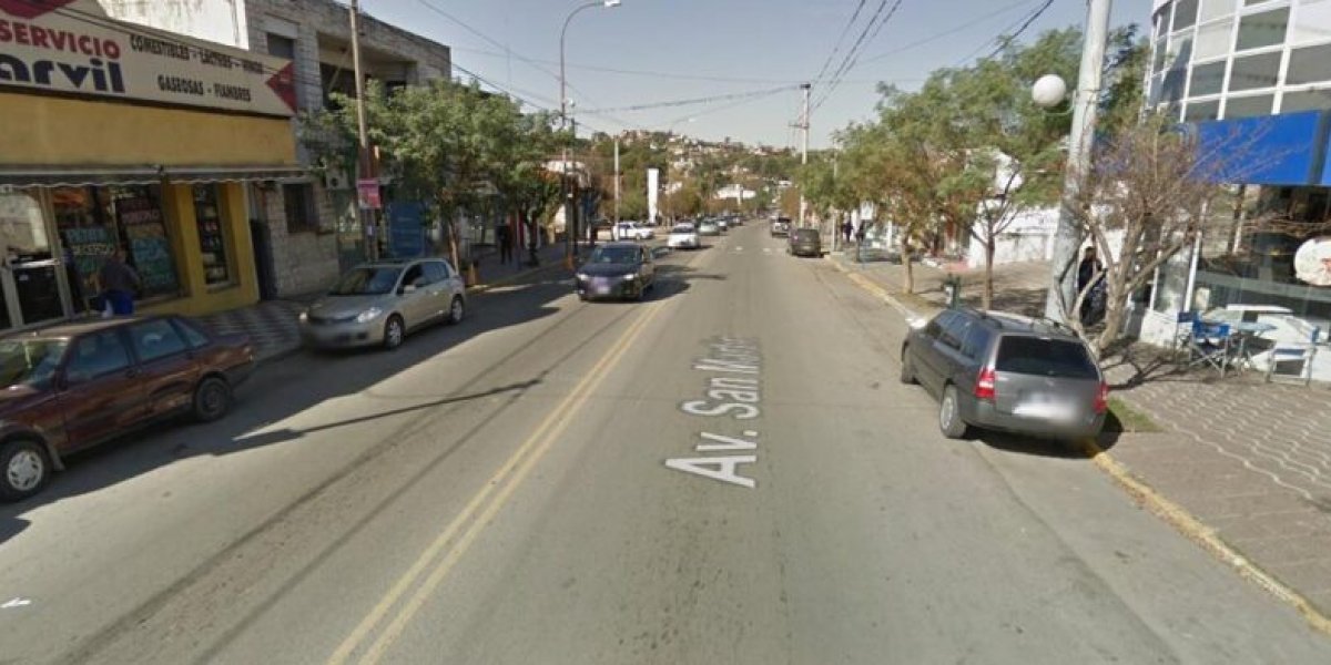 Acidente de trânsito na Av. San Martin, em Salvador, gera duas vítimas