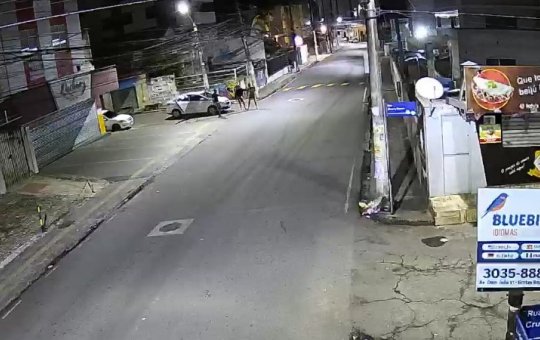 Criminosos assaltam mulher em Acupe de Brotas