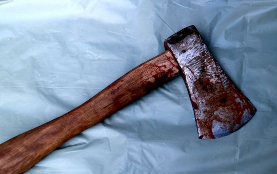 Bahia: Homem mata esposa com golpes de machado no sudoeste