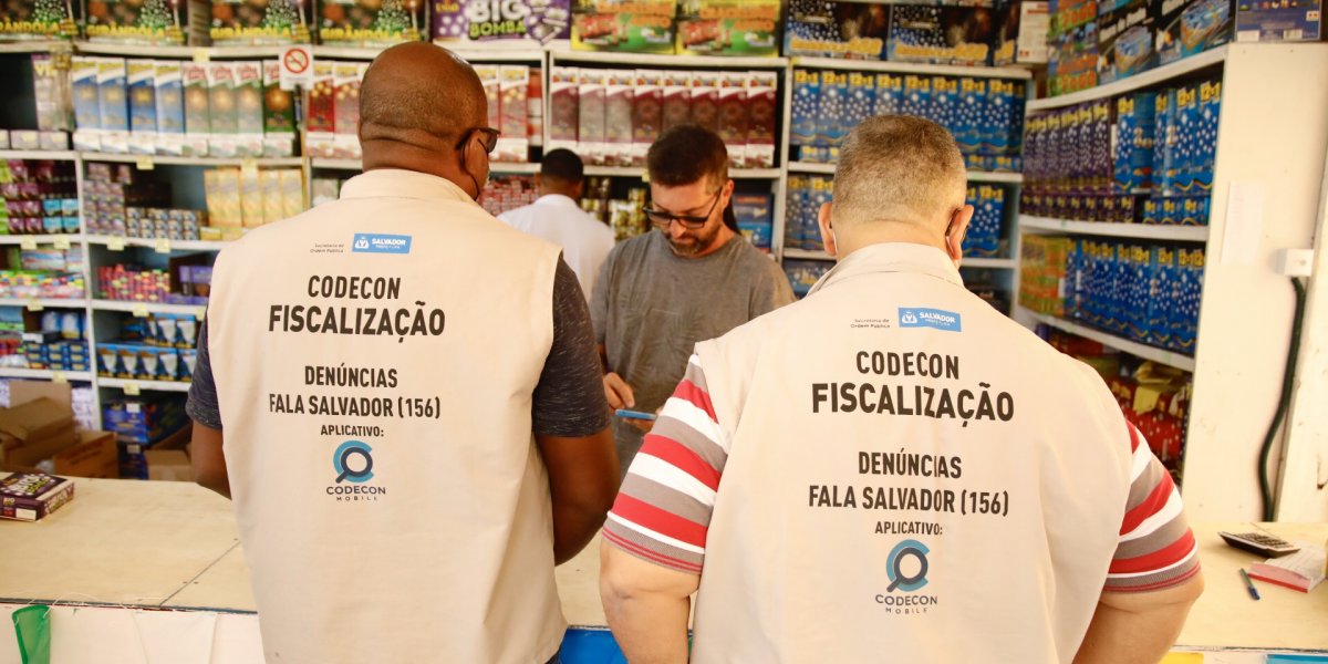 Operação da prefeitura resulta em apreensões de fogos em Salvador