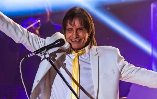 Após show na Bahia, Roberto Carlos é diagnosticado com Covid-19