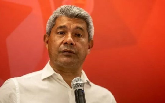 "Fica a nossa solidariedade", diz Jerônimo após acusações contra Isidório