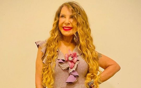 Elba Ramalho comemora recuperação da Covid-19: "Foi um resfriadinho"