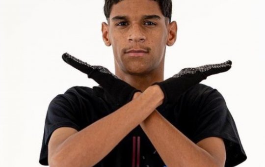 Luva de Pedreiro tem apenas 7.500, dizem novos empresários