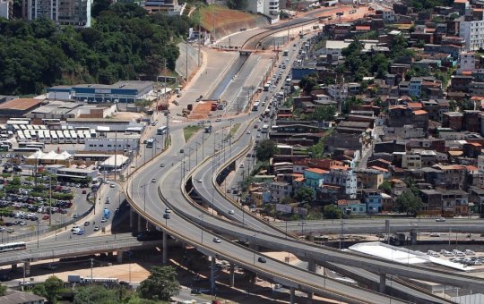 Salvador: Homem é encontrado morto na Via Expressa