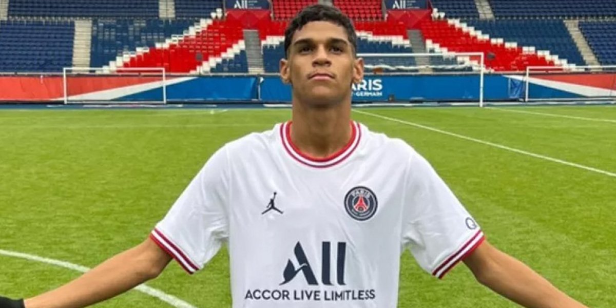 Vídeo: Luva de Pedreiro diz que perdeu acesso ao WhatsApp e TikTok