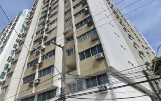 Homem e filho pequeno caem de janela de edifício e morrem em Recife
