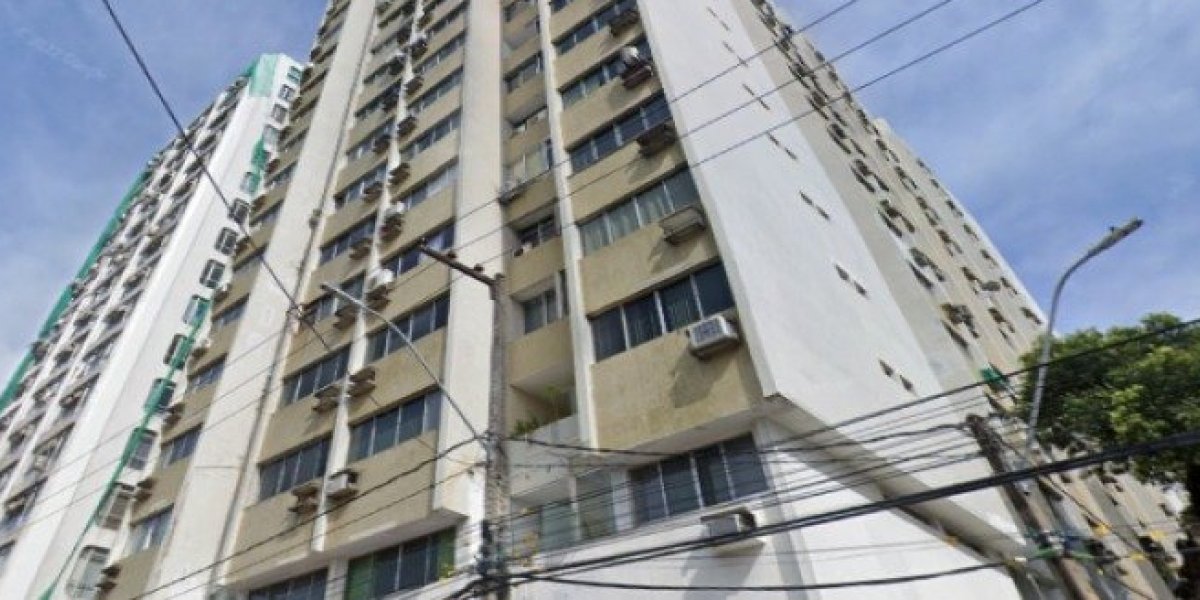 Homem e filho pequeno caem de janela de edifício e morrem em Recife