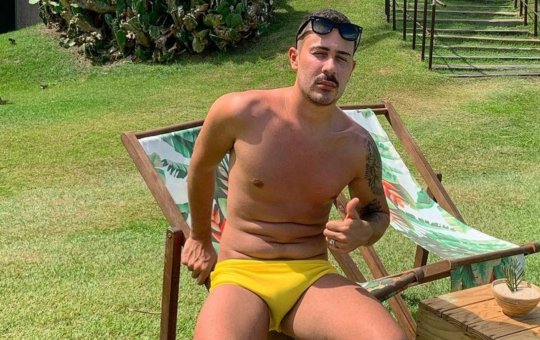 Nudes de Carlinhos Maia foi vazado propositalmente, dizem internautas