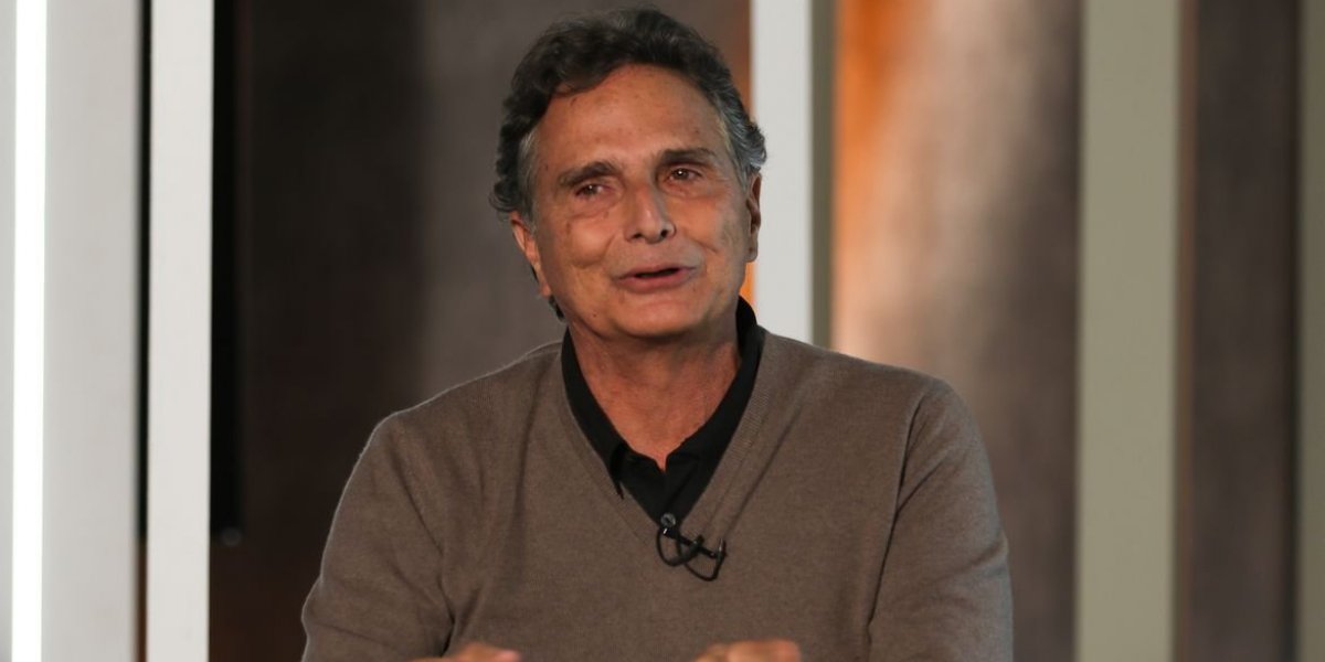 Piquet se desculpa com Hamilton, mas minimiza fala racista