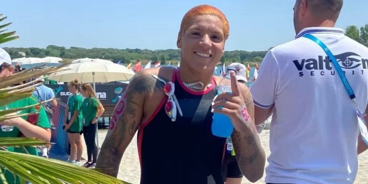 Ana Marcela é penta nos 25km e se torna a maior medalhista de águas abertas