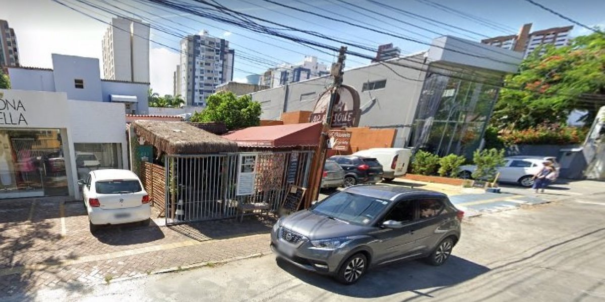 Clientes são assaltados em restaurante na Pituba