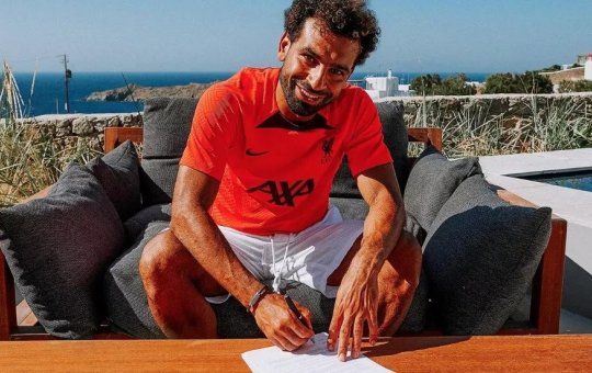 Após meses de negociação, Liverpool anuncia renovação de Mohamed Salah
