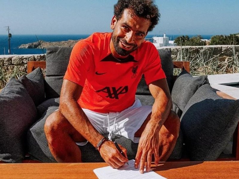 Após meses de negociação, Liverpool anuncia renovação de Mohamed Salah