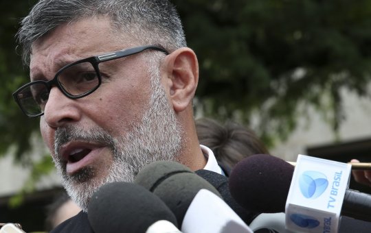 Alexandre Frota rebate Claúdia Raia após a atriz expor assunto íntimo