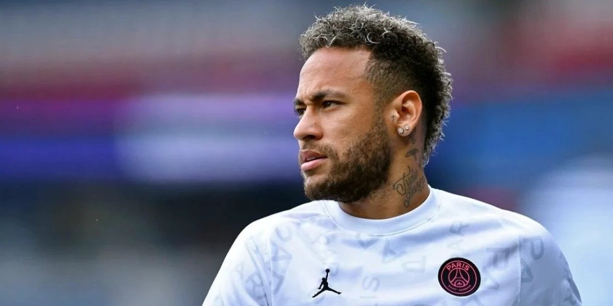 Contrato de Neymar com o PSG é renovado até 2027, diz jornal