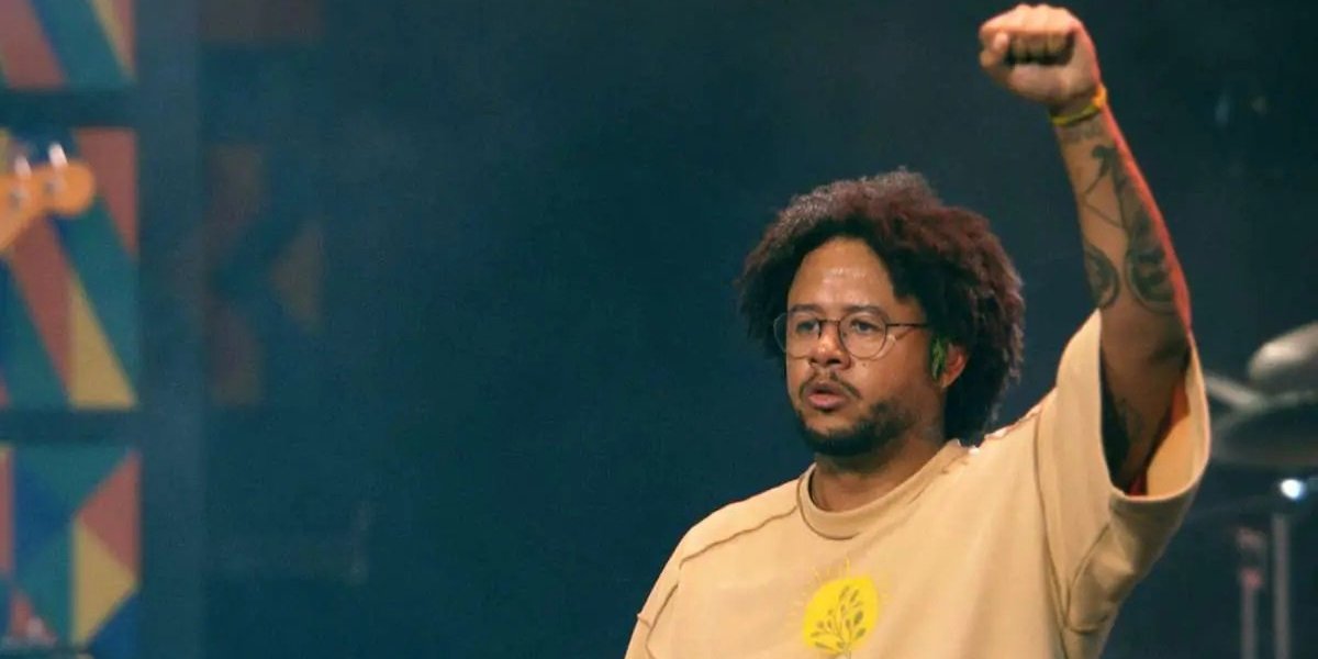 Emicida critica Piquet após comentário sobre Lewis Hamilton: "Chofer de jumento"