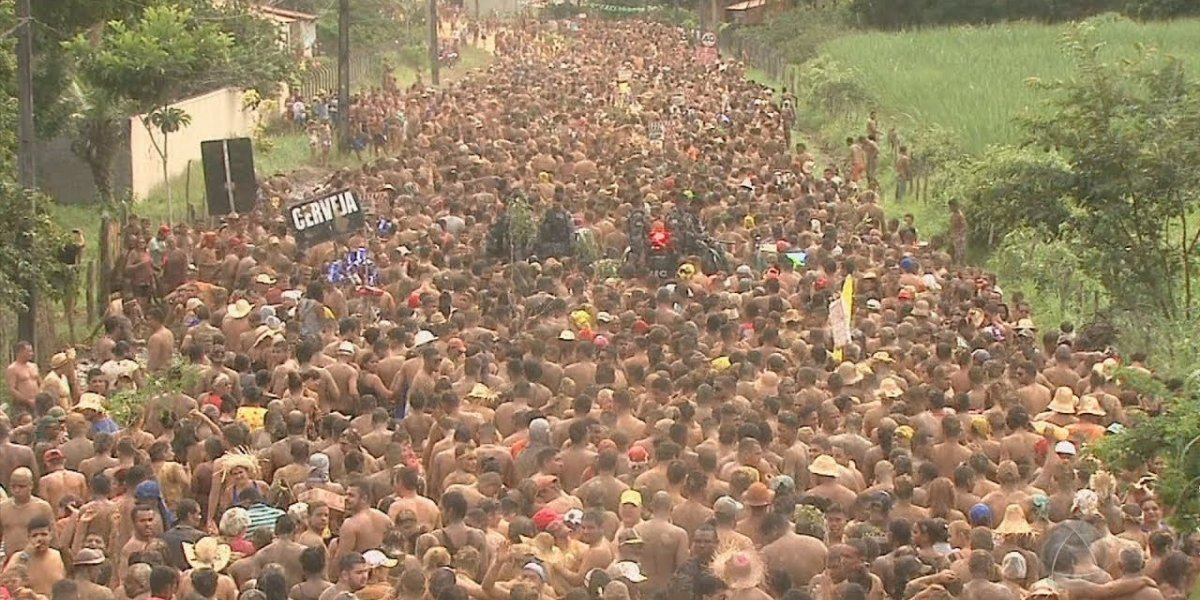 Sergipe: Jornalistas são atingidos por pedras e lama durante festa tradicional